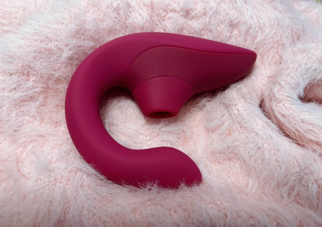 Орыс траннилерімен әдемі секс видео